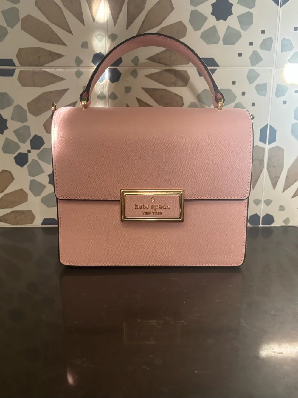 Kate spade pink handbag with gold hardware, brand new never used